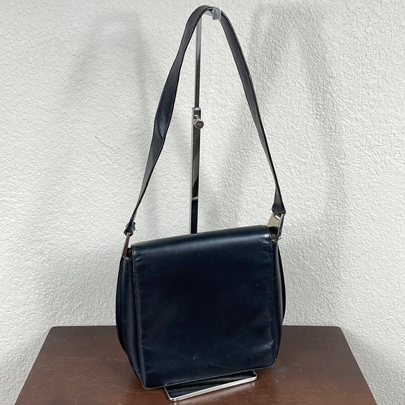 Vintage Gucci Structured Foldover Flap Shoulder Bag Black Leather Evening - Picture 1 of 16